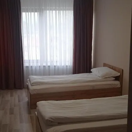 хотел-ресторант русаков *