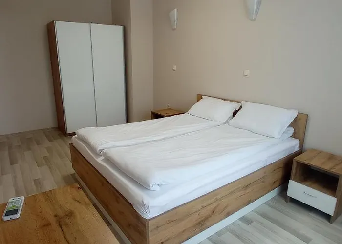 хотел-ресторант русаков Vendégház Szandanszki